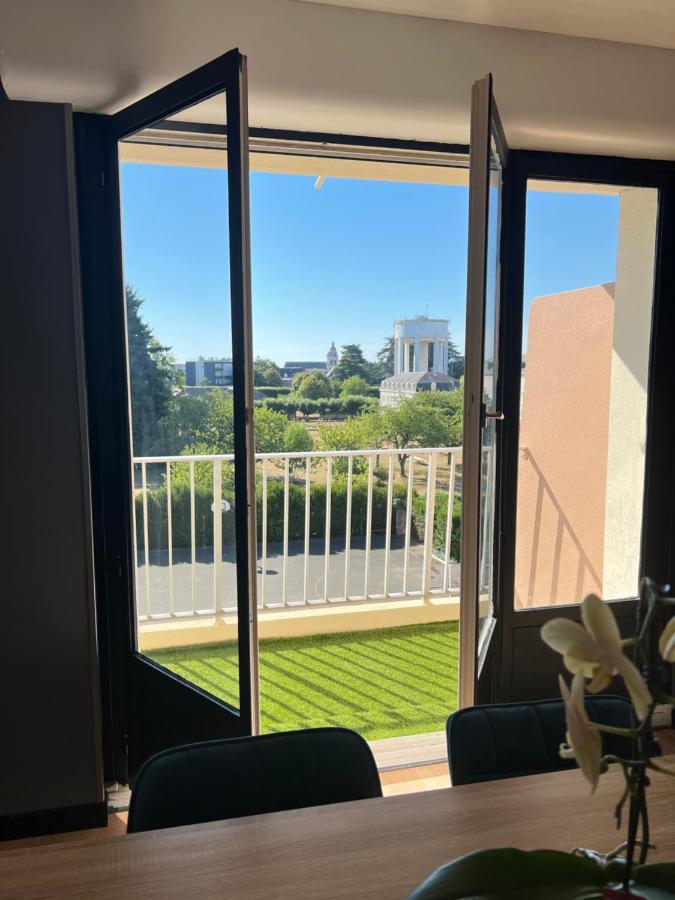 Appartement Haut Standing Proche Du Centre Ville, Vue Sur La Cathedrale Saint Louis Blois Buitenkant foto